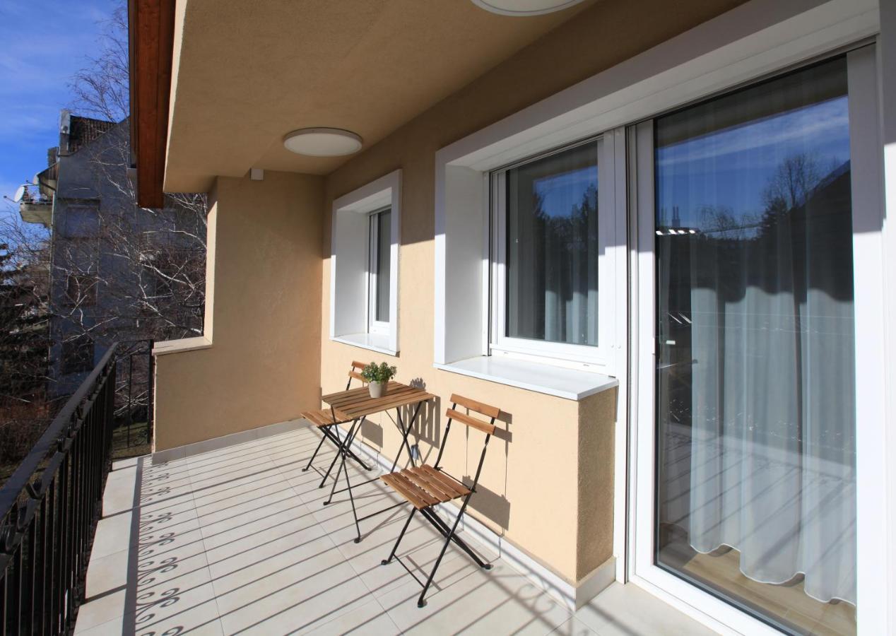 Paskal-Lux Apartments With Free Parking And Ac Budapest Exterior photo
