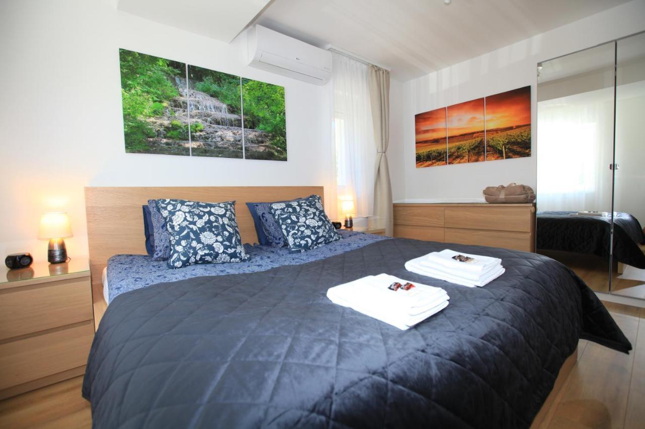 Paskal-Lux Apartments With Free Parking And Ac Budapest Exterior photo