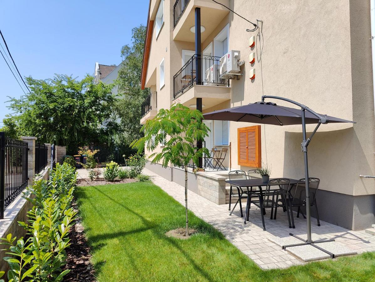 Paskal-Lux Apartments With Free Parking And Ac Budapest Exterior photo