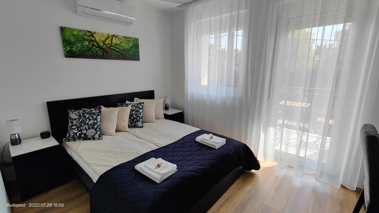Paskal-Lux Apartments With Free Parking And Ac Budapest Exterior photo