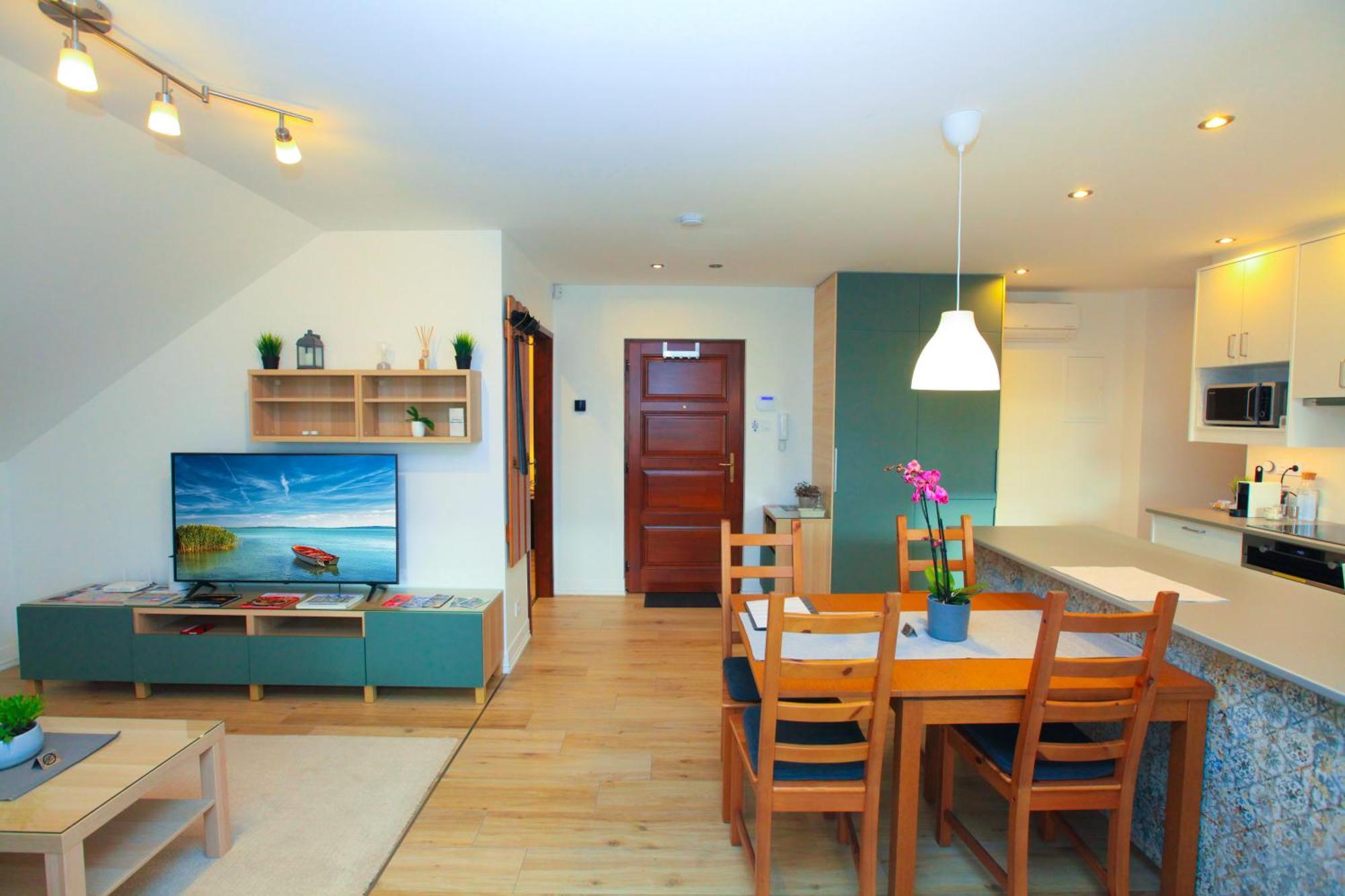 Paskal-Lux Apartments With Free Parking And Ac Budapest Exterior photo