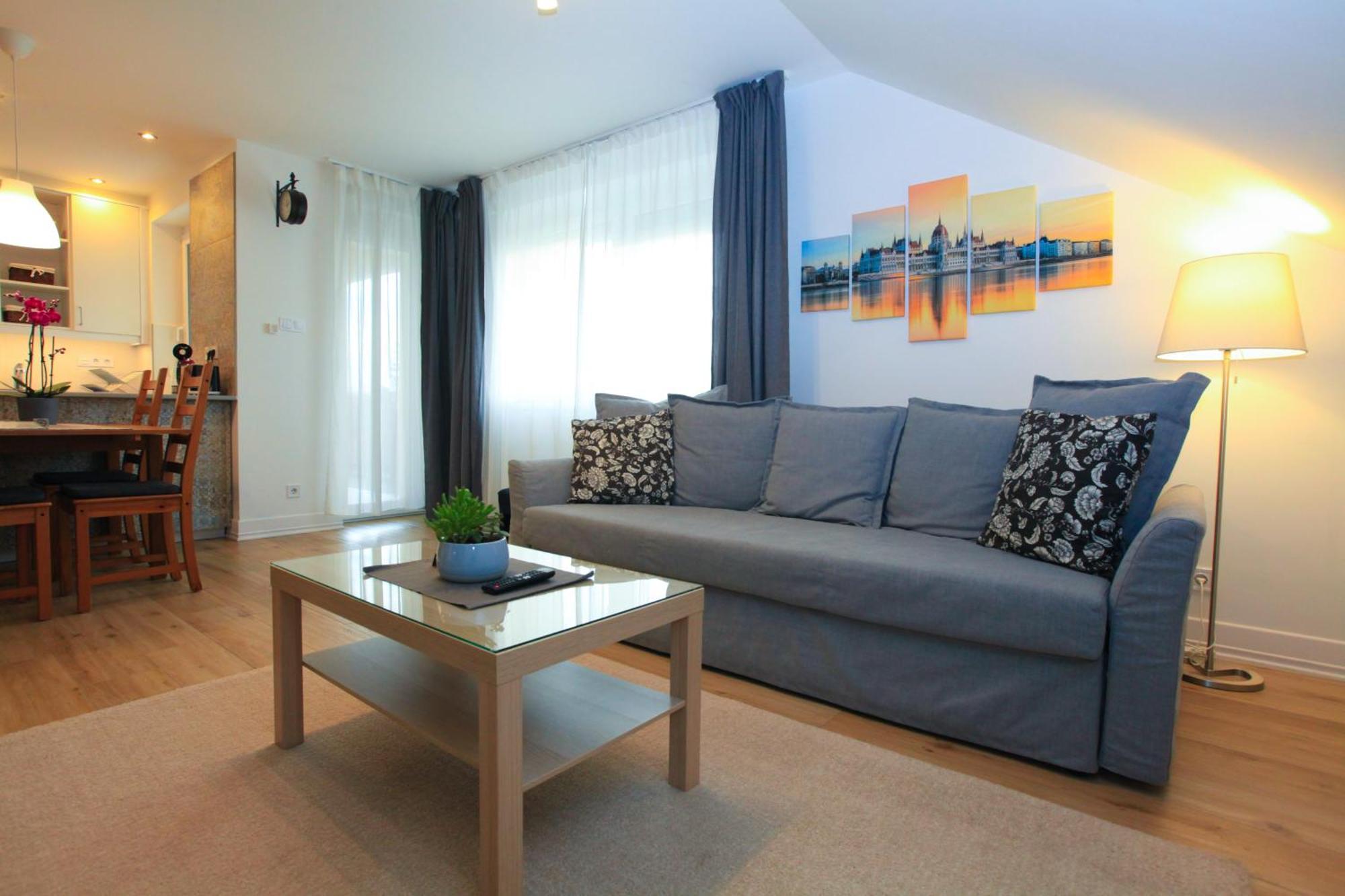 Paskal-Lux Apartments With Free Parking And Ac Budapest Exterior photo